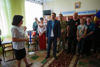 У НВК №37 відкрили музейну кімнату на честь загиблого в АТО Максима Самойловича